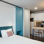 Adagio Paris Longchamp 4*
