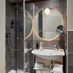 Adagio Paris Longchamp 4* Suresnes