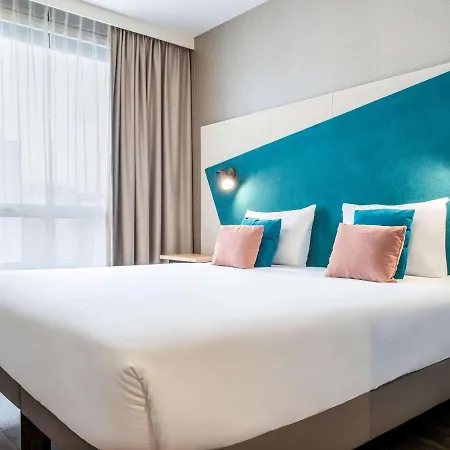 Aparthotel Adagio Paris Longchamp 4*