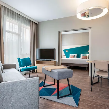 Adagio Paris Longchamp Aparthotel