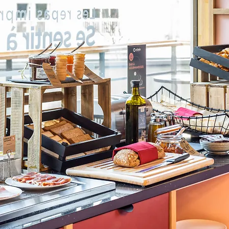 Adagio Paris Longchamp 4* Suresnes