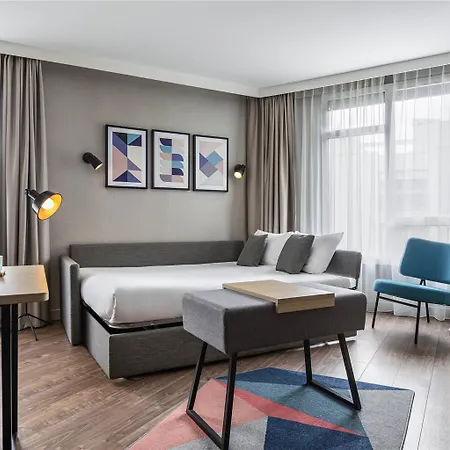 Adagio Paris Longchamp Aparthotel 4*