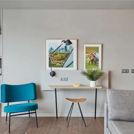 아파트호텔 Adagio Paris Longchamp 쉬렌