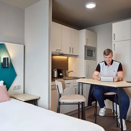 Adagio Paris Longchamp 4* Suresnes